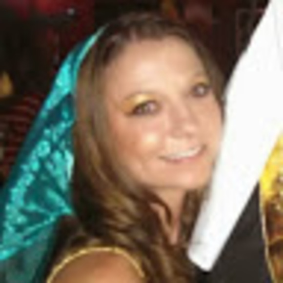 Meet your Posher, Shannon - Picture 1 of 1